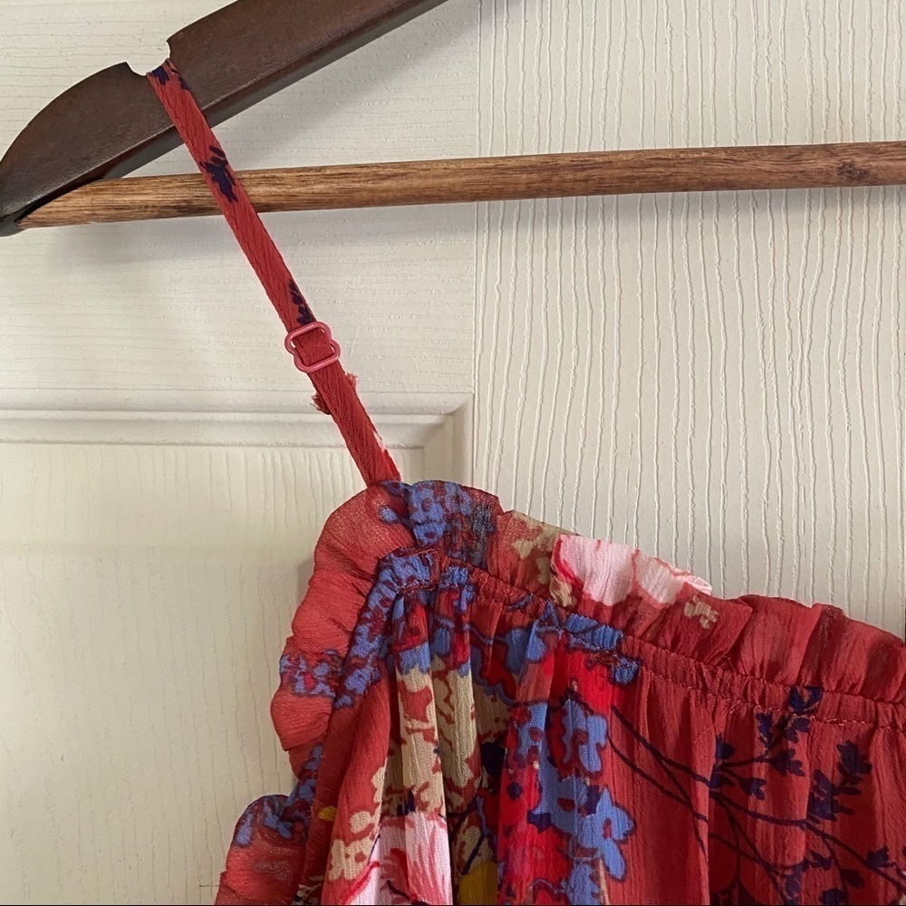 Doe & Rae Cold Shoulder Red Floral Print Blouse - Picture 8 of 11